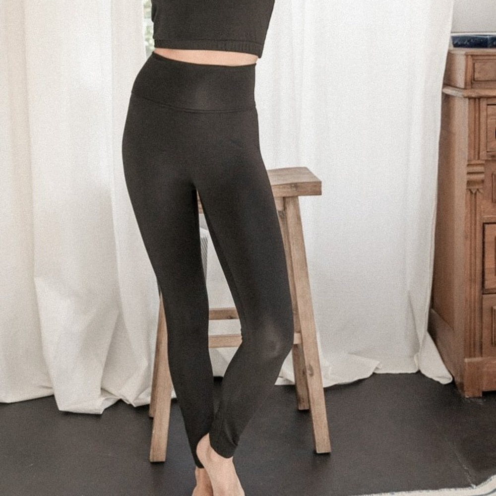 POL buttery soft leggings